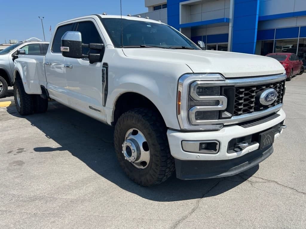 2024 Ford Super Duty F-350 DRW XL — photo 1 of 21