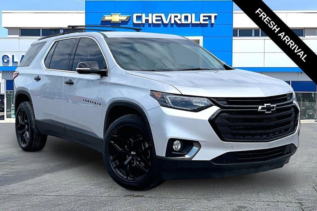 2020 Chevrolet Traverse LT Cloth — photo 1 of 34