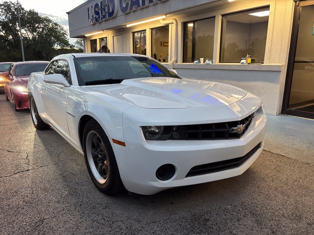 2013 Chevrolet Camaro LS — photo 1 of 13