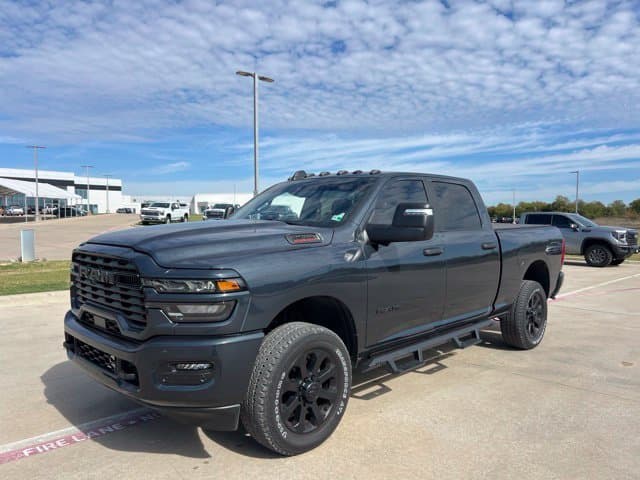 2025 RAM 2500 Big Horn — photo 1 of 10