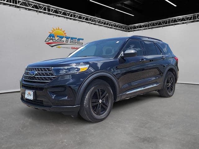 2024 Ford Explorer XLT — photo 1 of 25