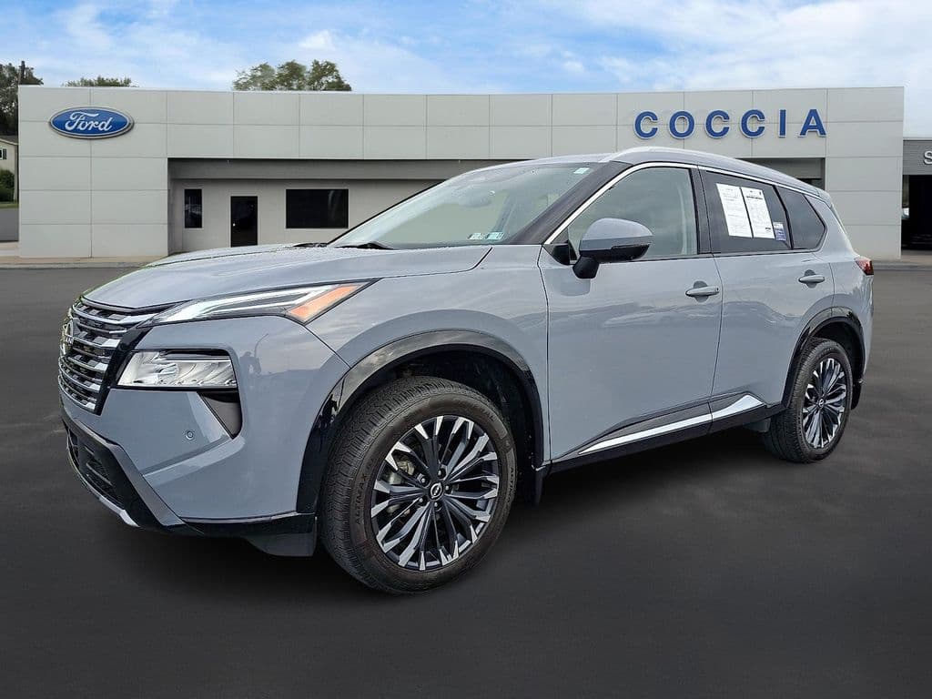 2024 Nissan Rogue Platinum — photo 1 of 31