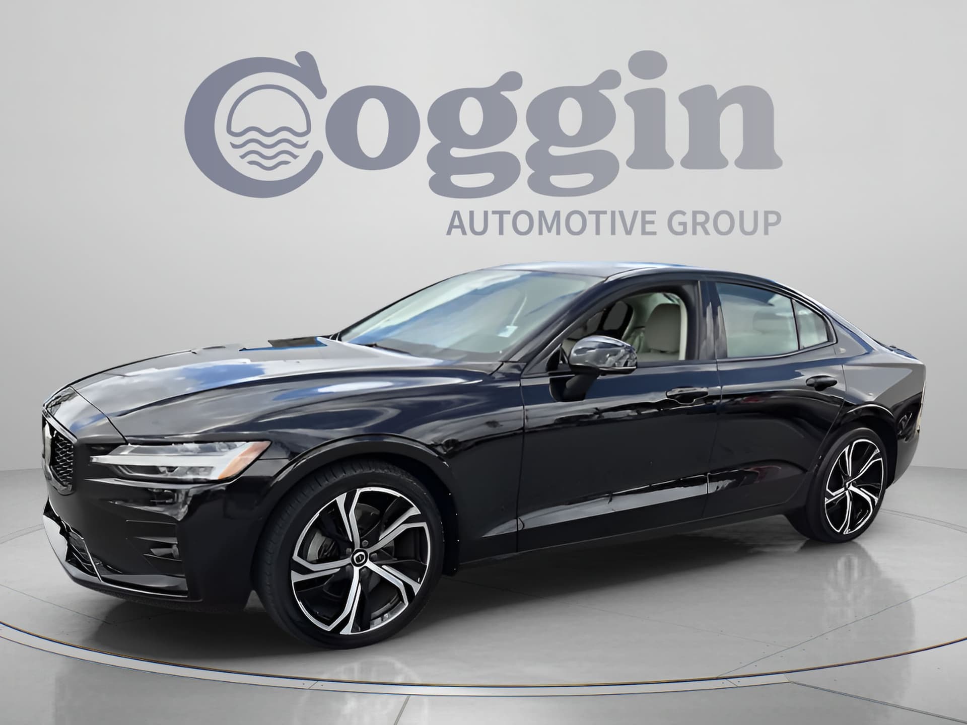 2024 Volvo S60 Plus Dark Theme — photo 1 of 35