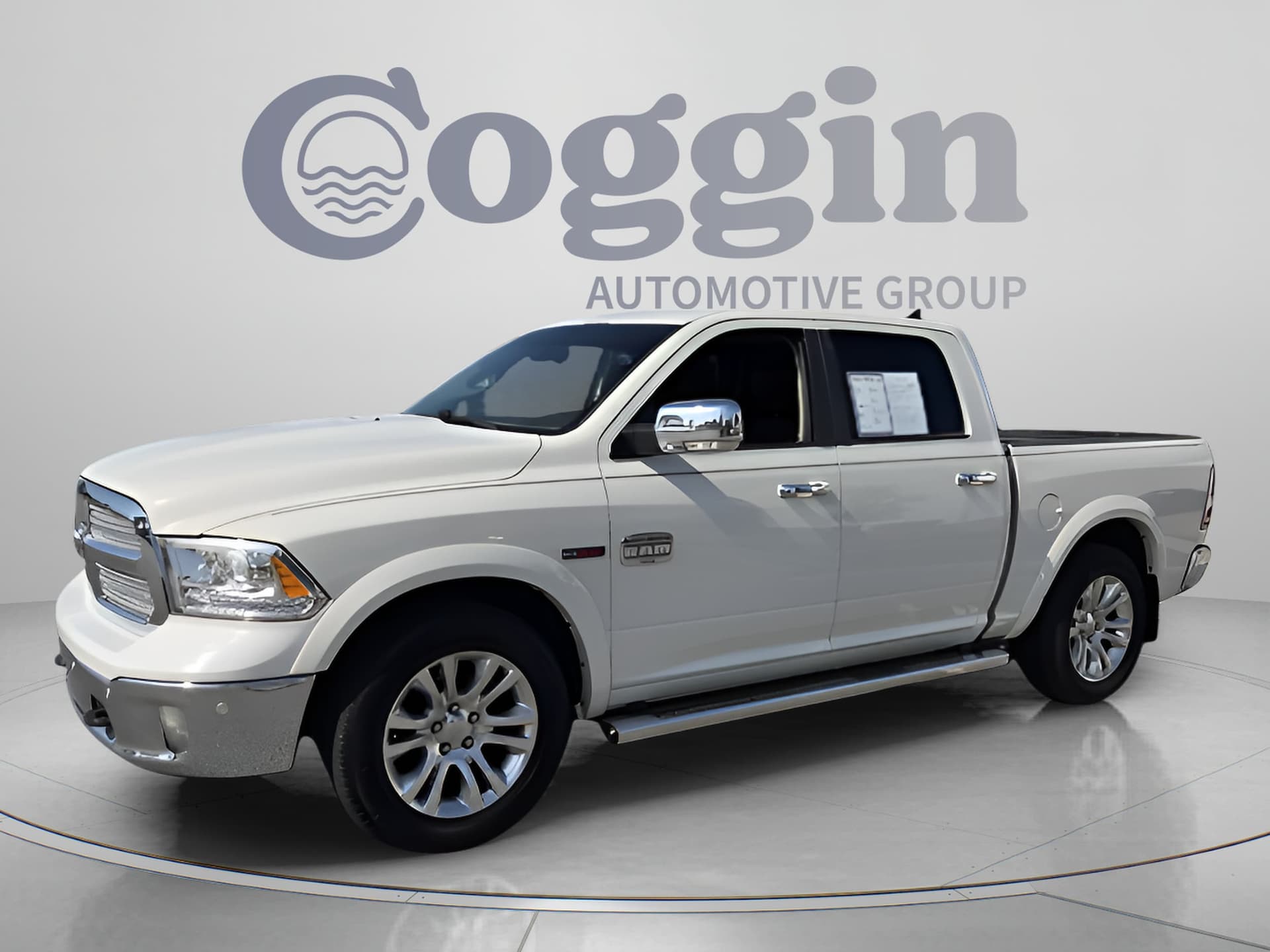 2016 RAM 1500 Longhorn — photo 1 of 38