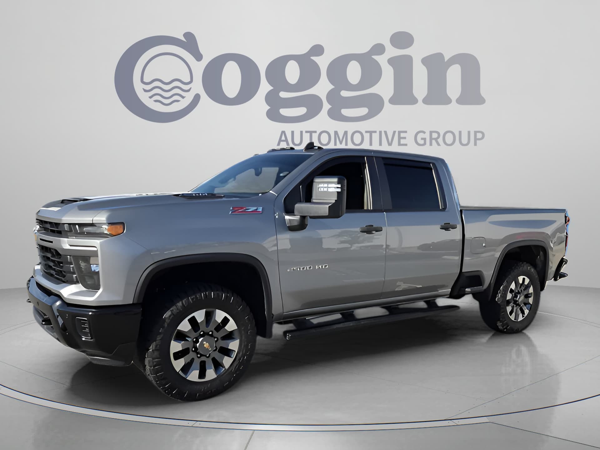 2025 Chevrolet Silverado 2500 HD Custom — photo 1 of 39