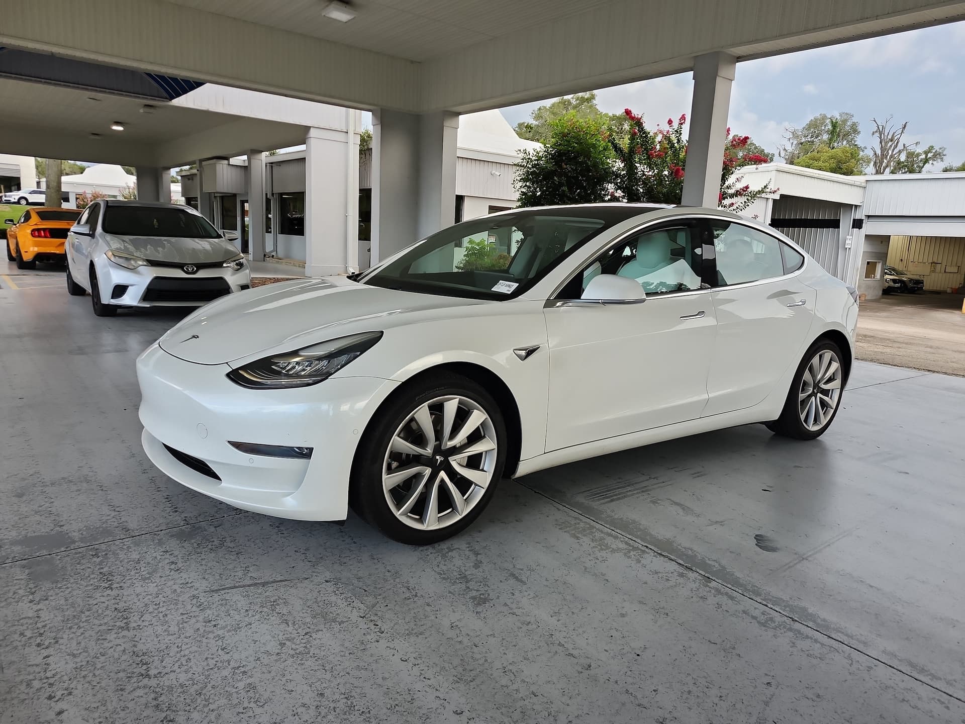 2018 Tesla Model 3 Long Range Battery — photo 1 of 34