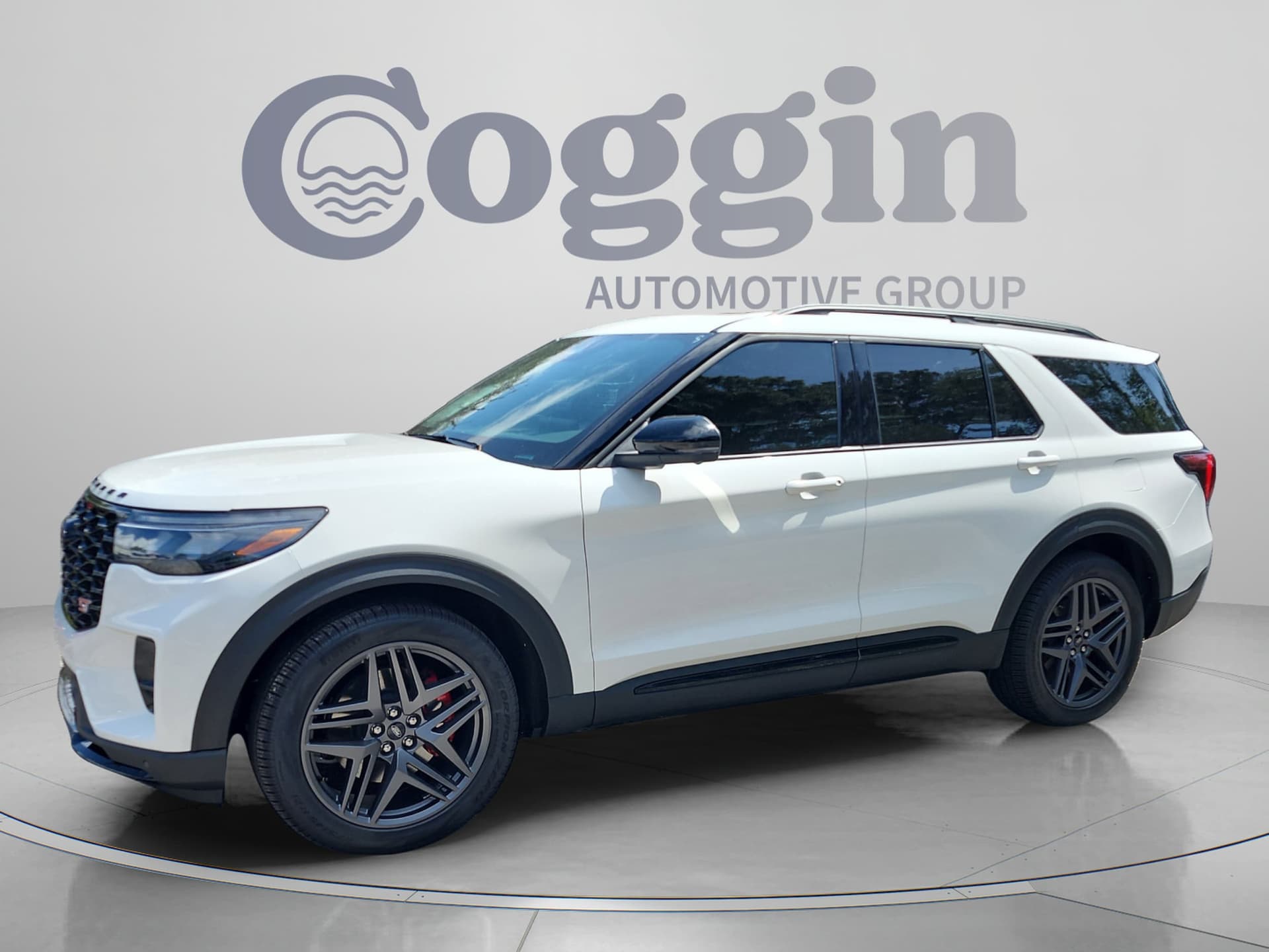 2026 Ford Explorer ST — photo 1 of 63