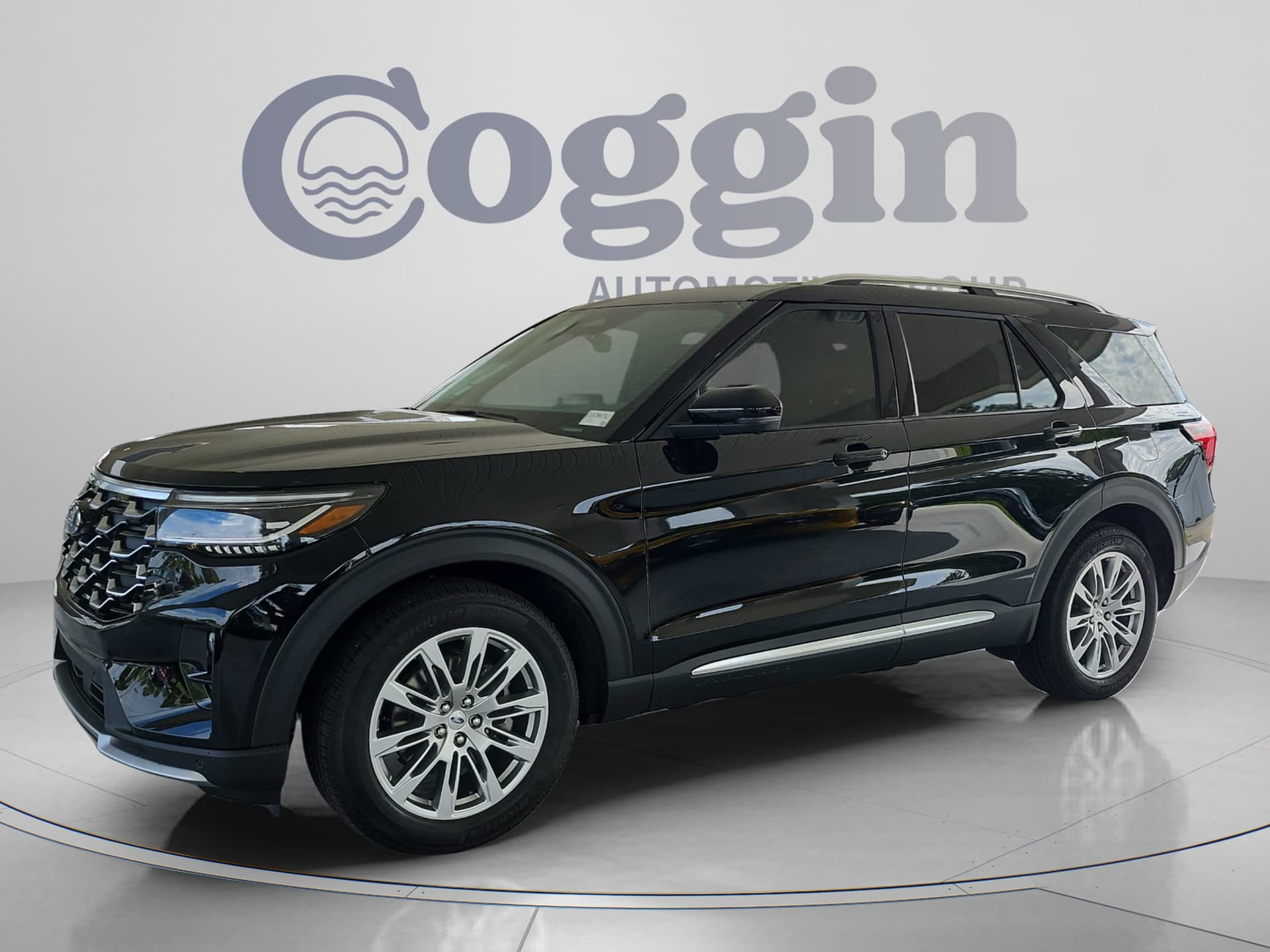 2026 Ford Explorer Platinum — photo 1 of 63