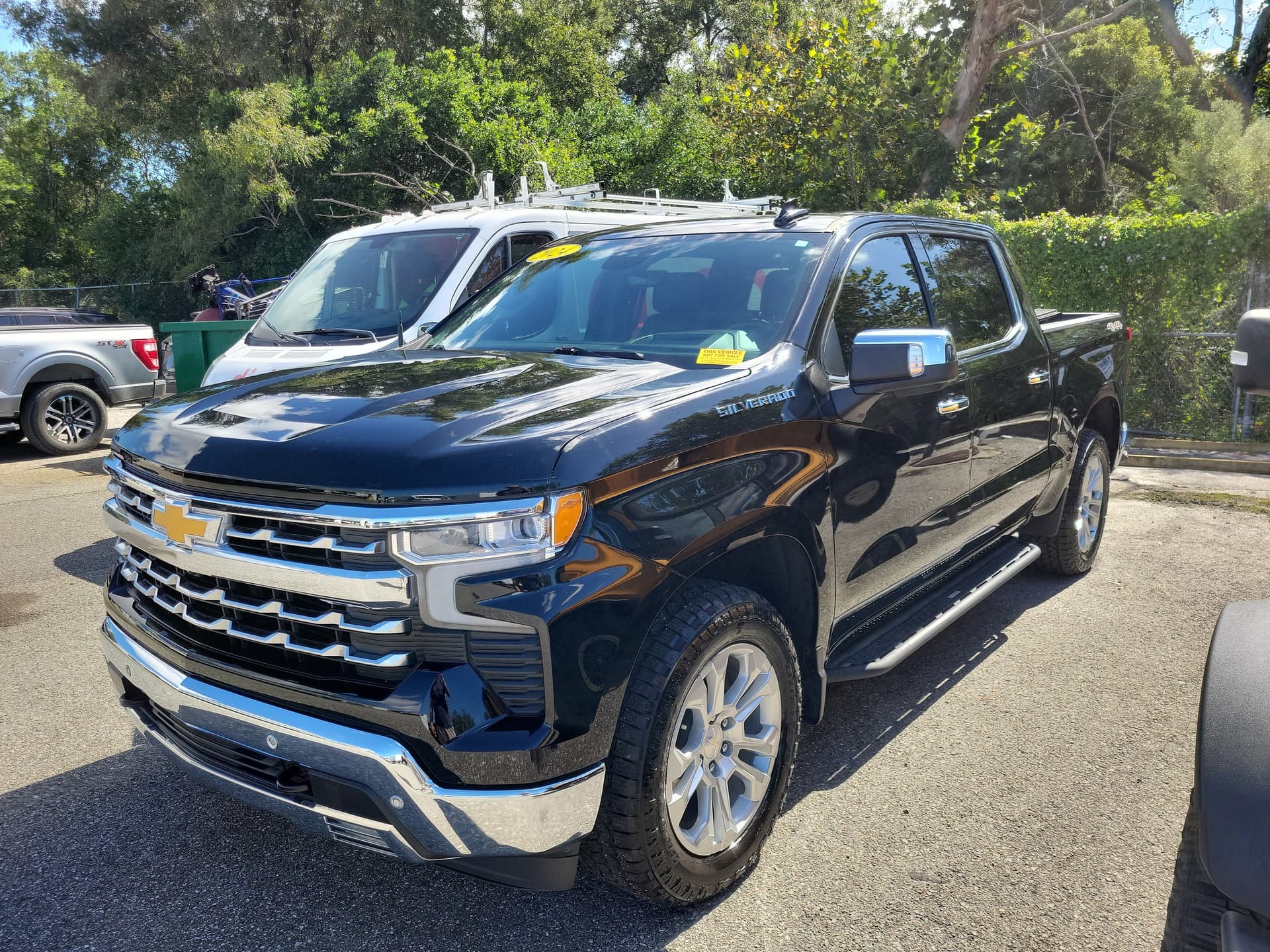 2024 Chevrolet Silverado 1500 LTZ — photo 1 of 5