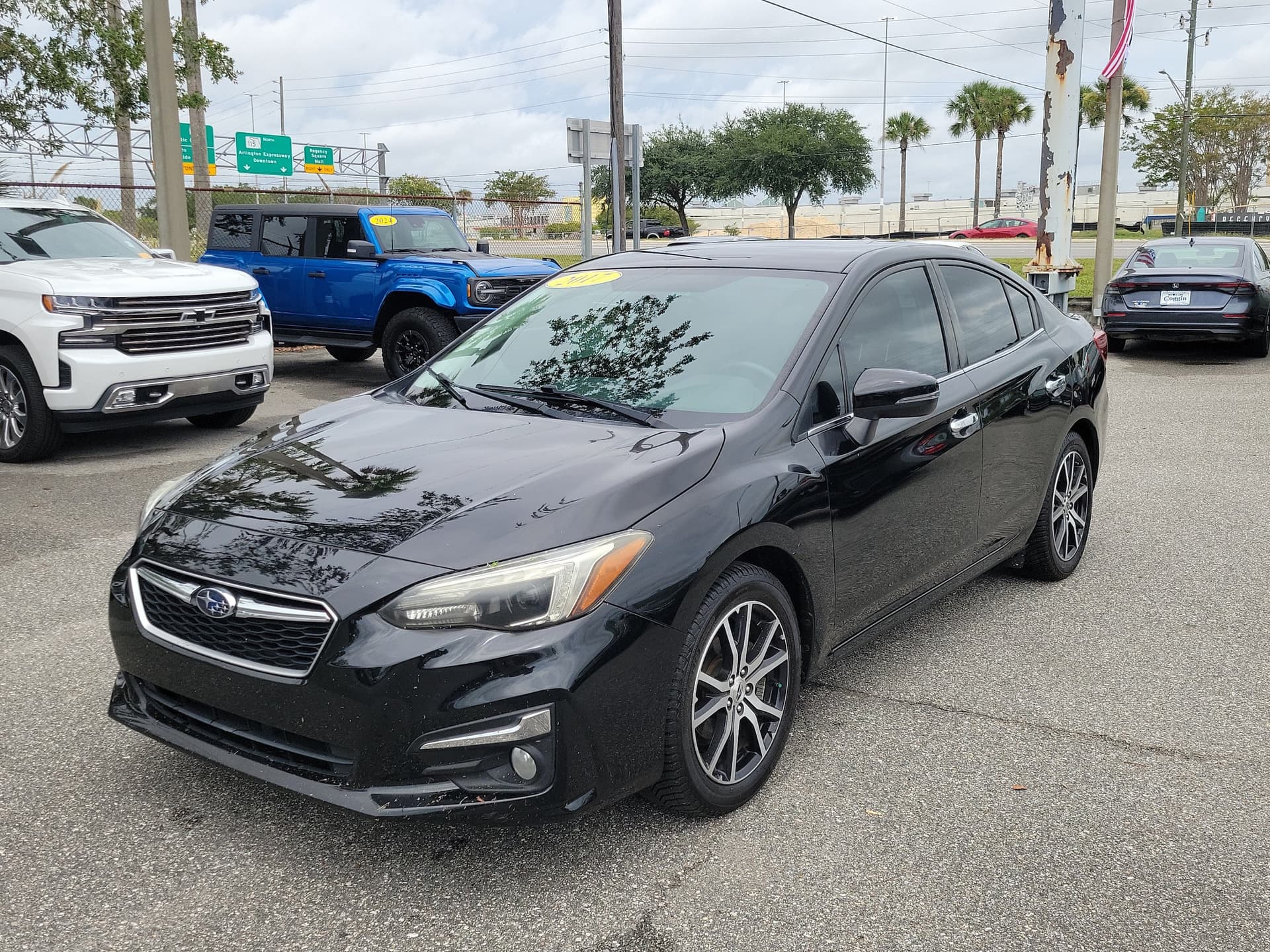 2017 Subaru Impreza Limited — photo 1 of 33
