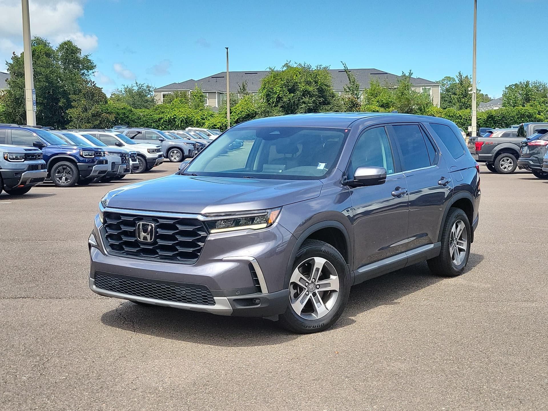 2025 Honda Pilot EX-L — photo 1 of 36