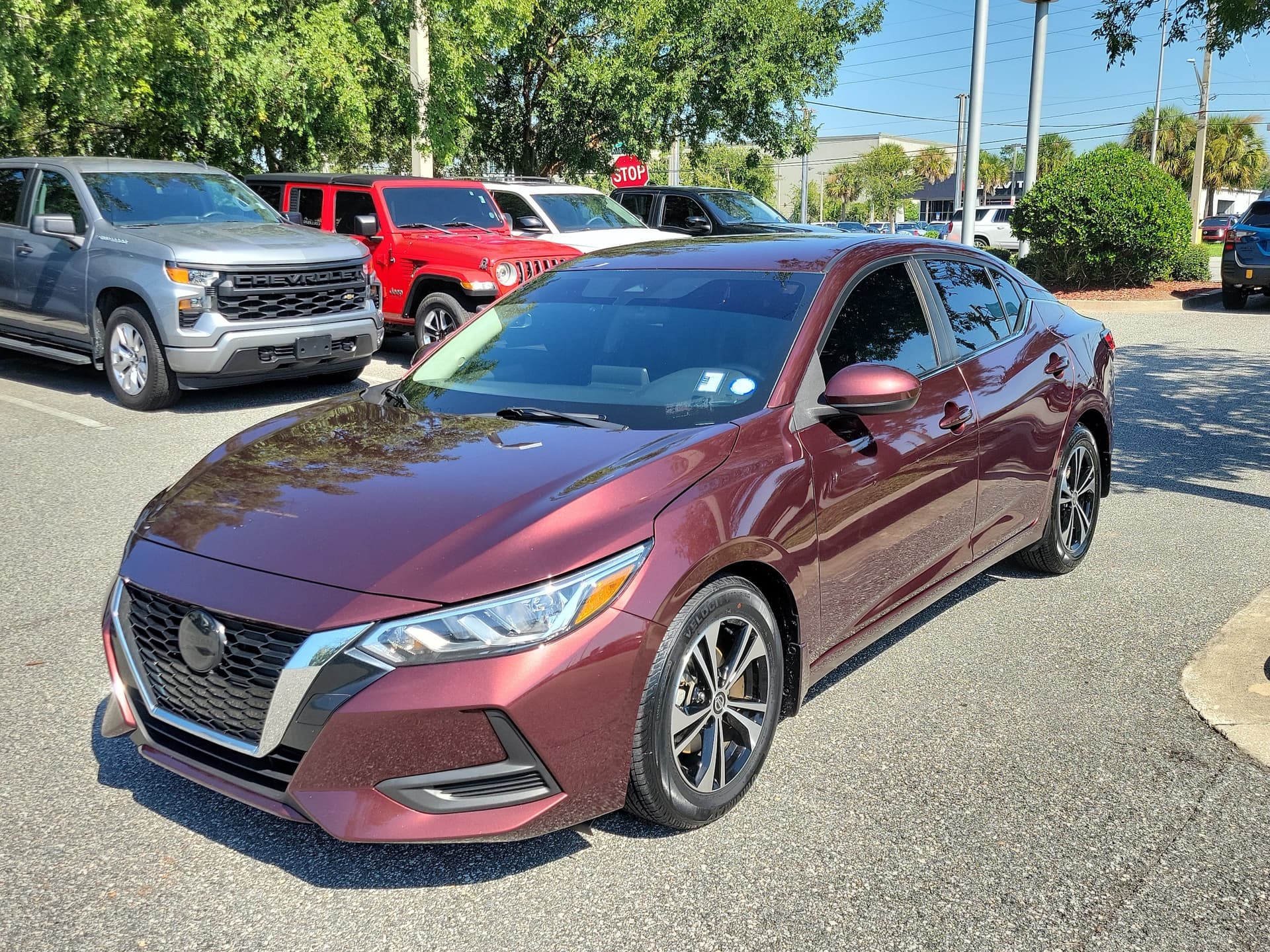 2022 Nissan Sentra SV — photo 1 of 33