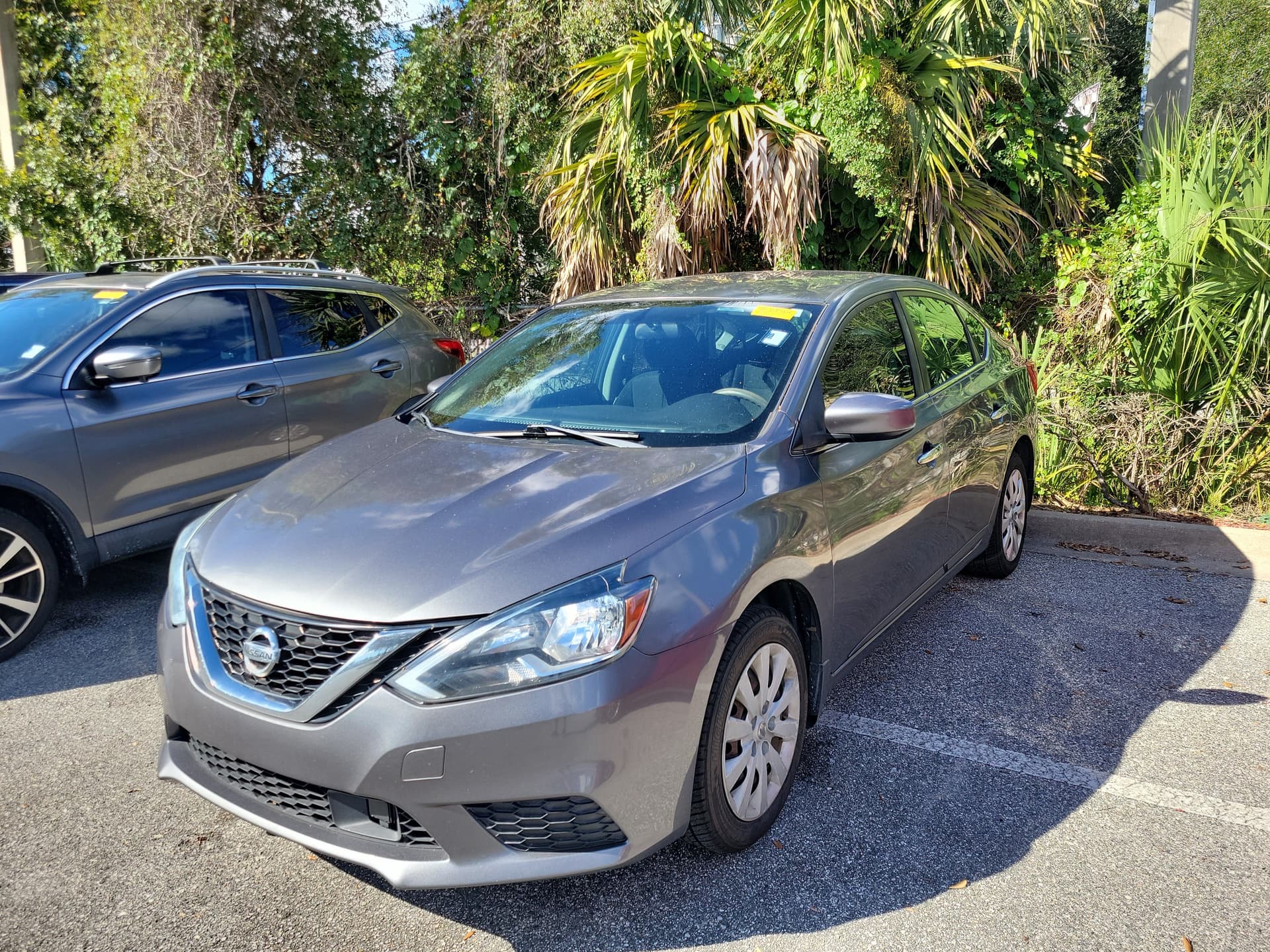 2018 Nissan Sentra S — photo 1 of 31