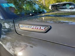 Extra Photo