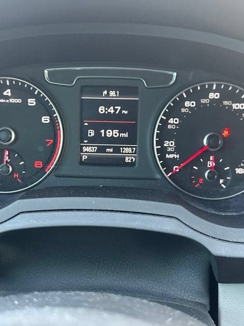 2018 Audi Q3 Base — photo 1 of 7