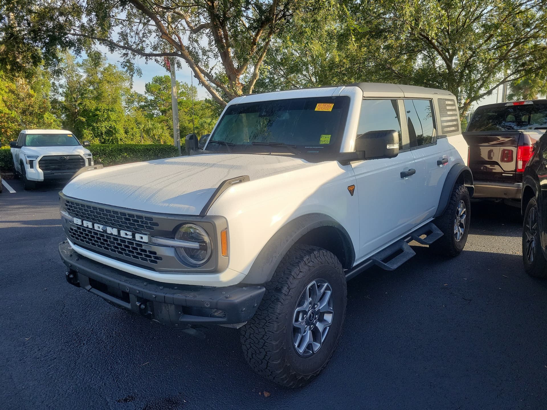 2024 Ford Bronco Badlands — photo 1 of 31