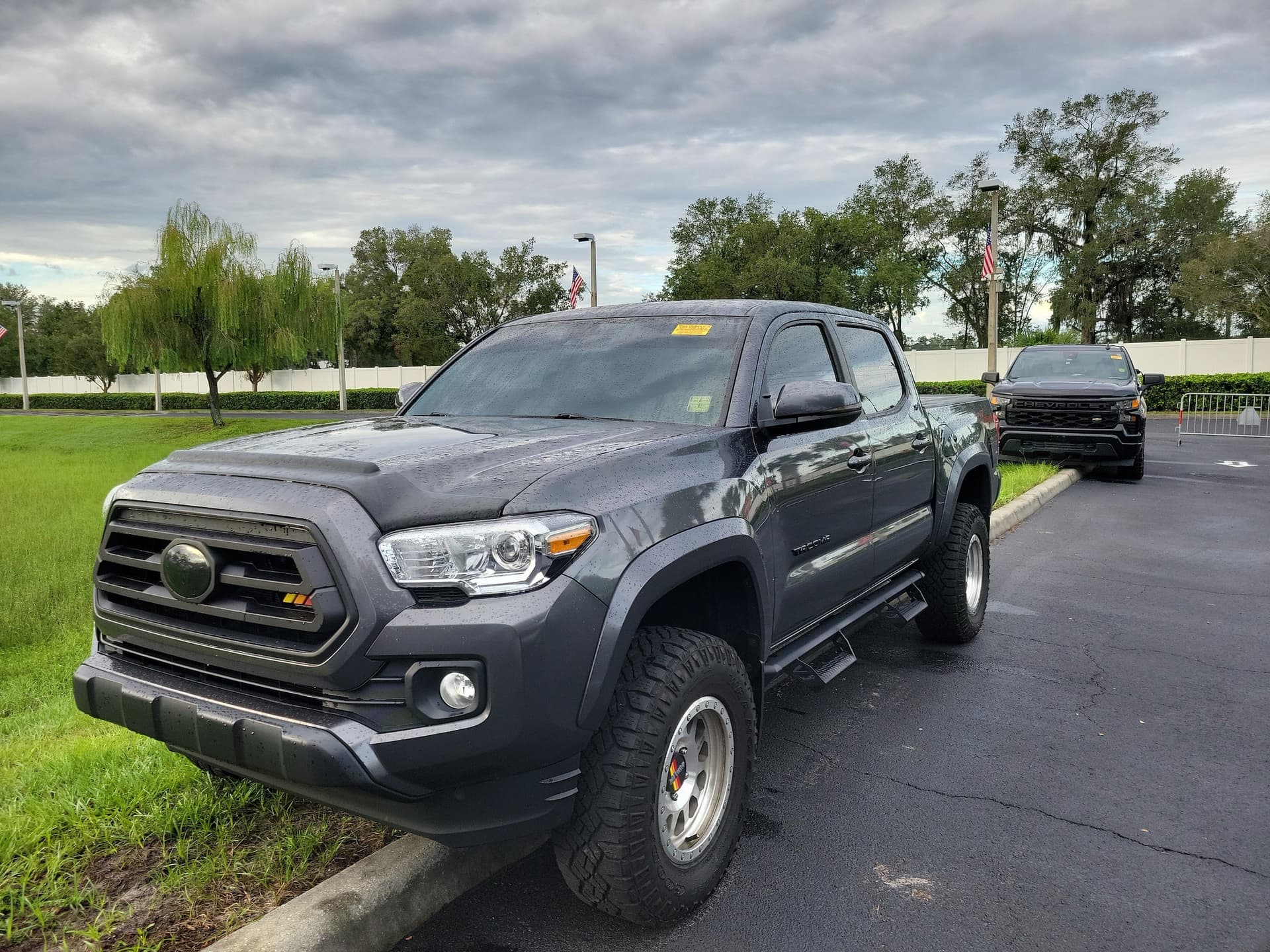 2023 Toyota Tacoma 2WD Base — photo 1 of 31