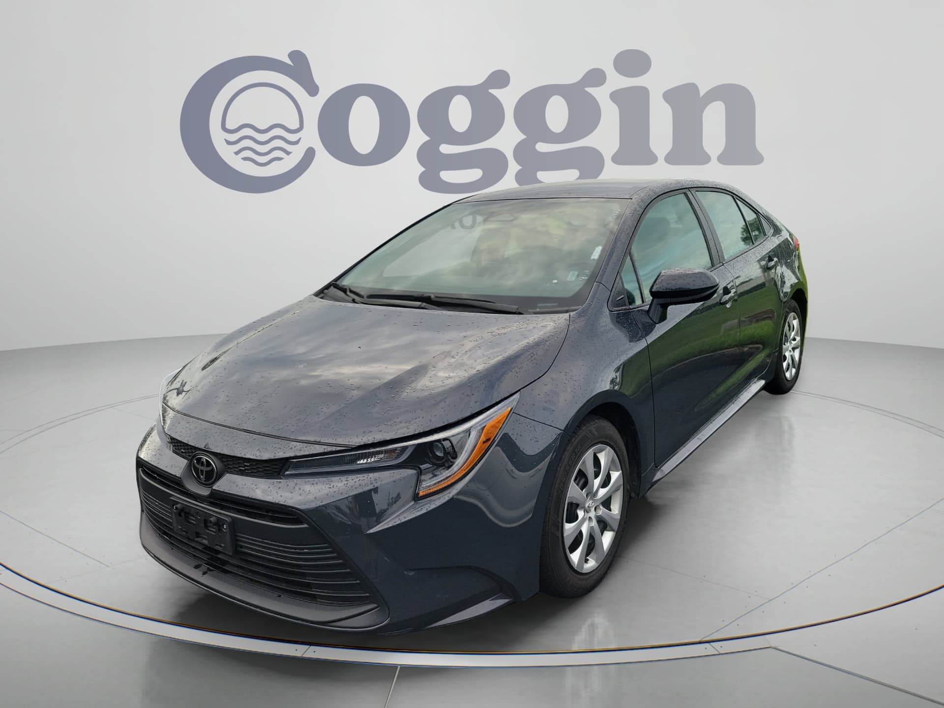 2025 Toyota Corolla LE — photo 1 of 31