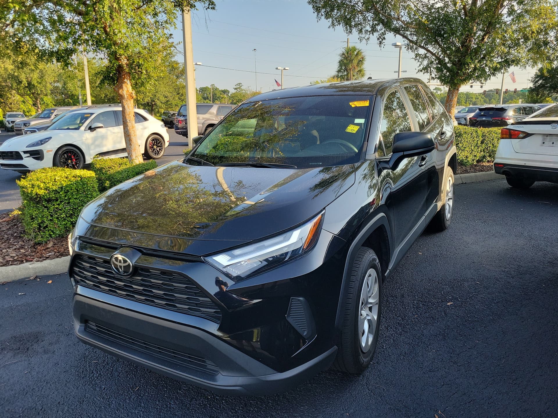 2025 Toyota RAV4 LE — photo 1 of 31