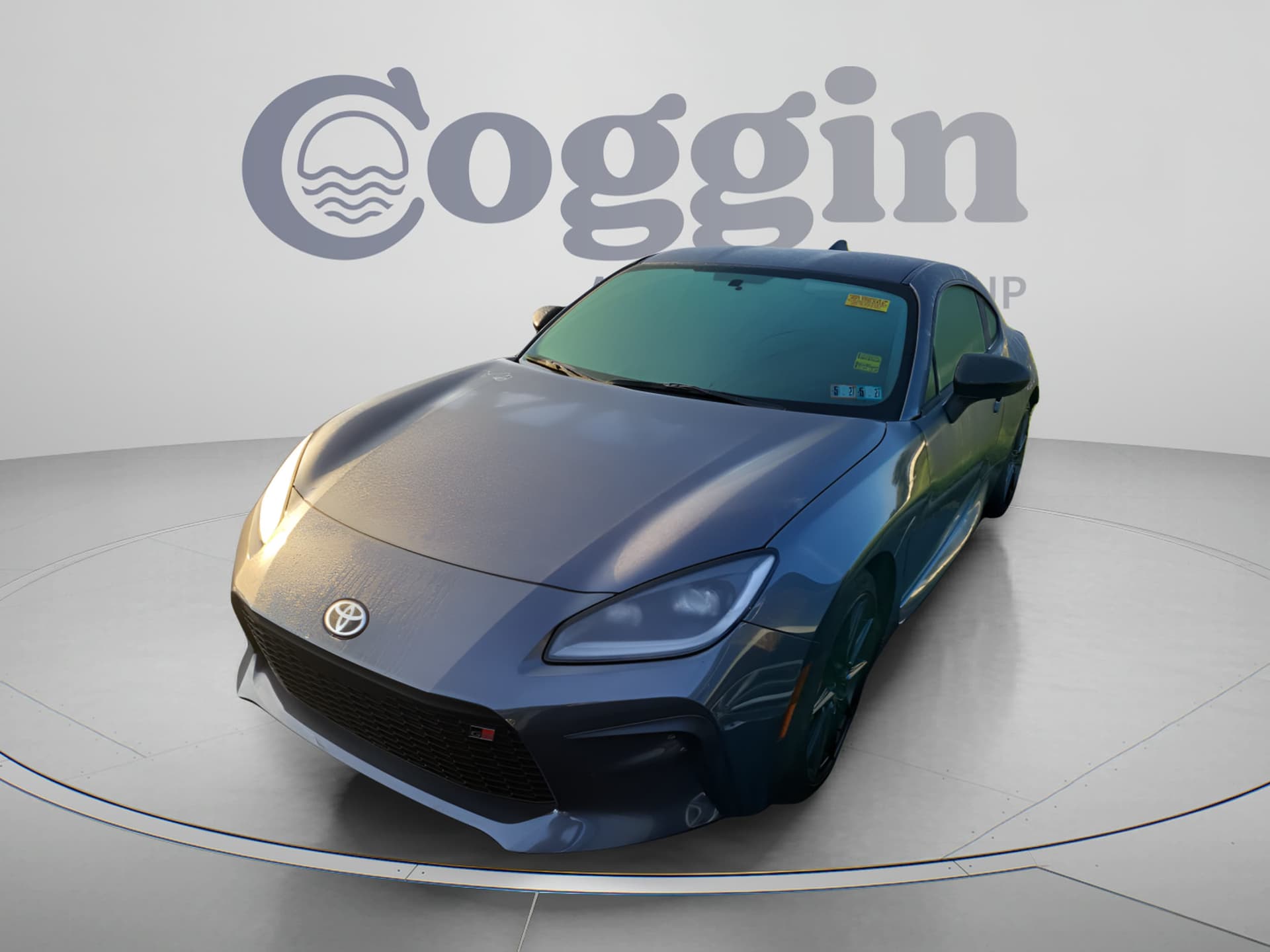 2025 Toyota GR86 Premium — photo 1 of 31
