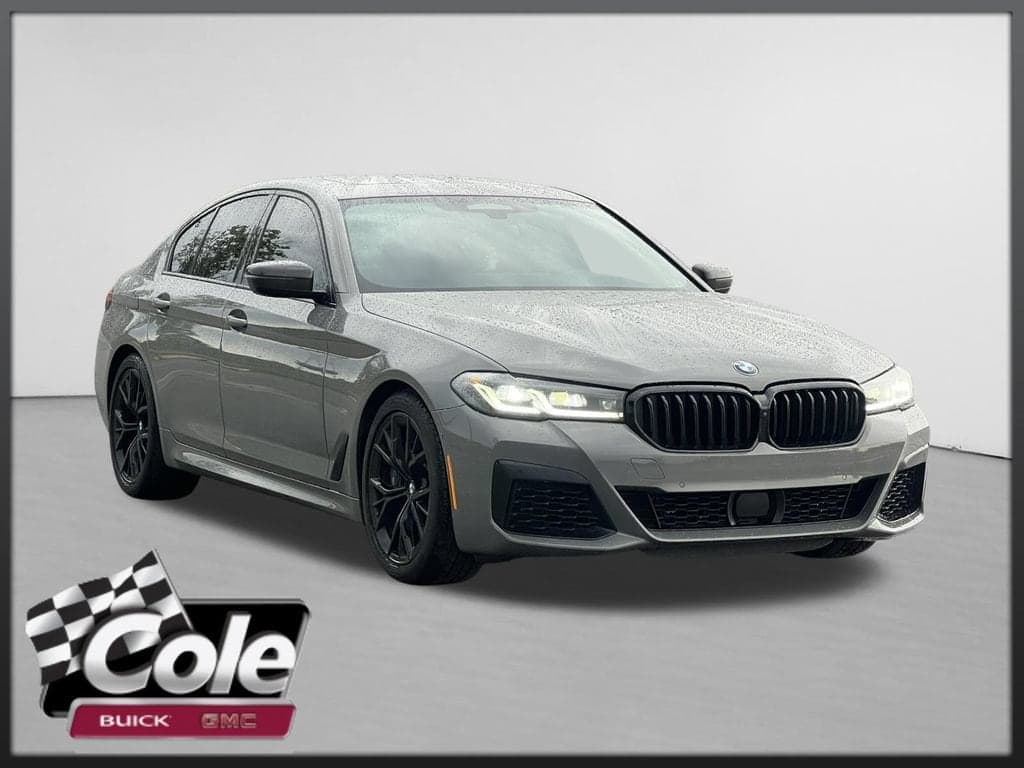 2022 BMW 5 Series M550i xDrive — photo 1 of 49