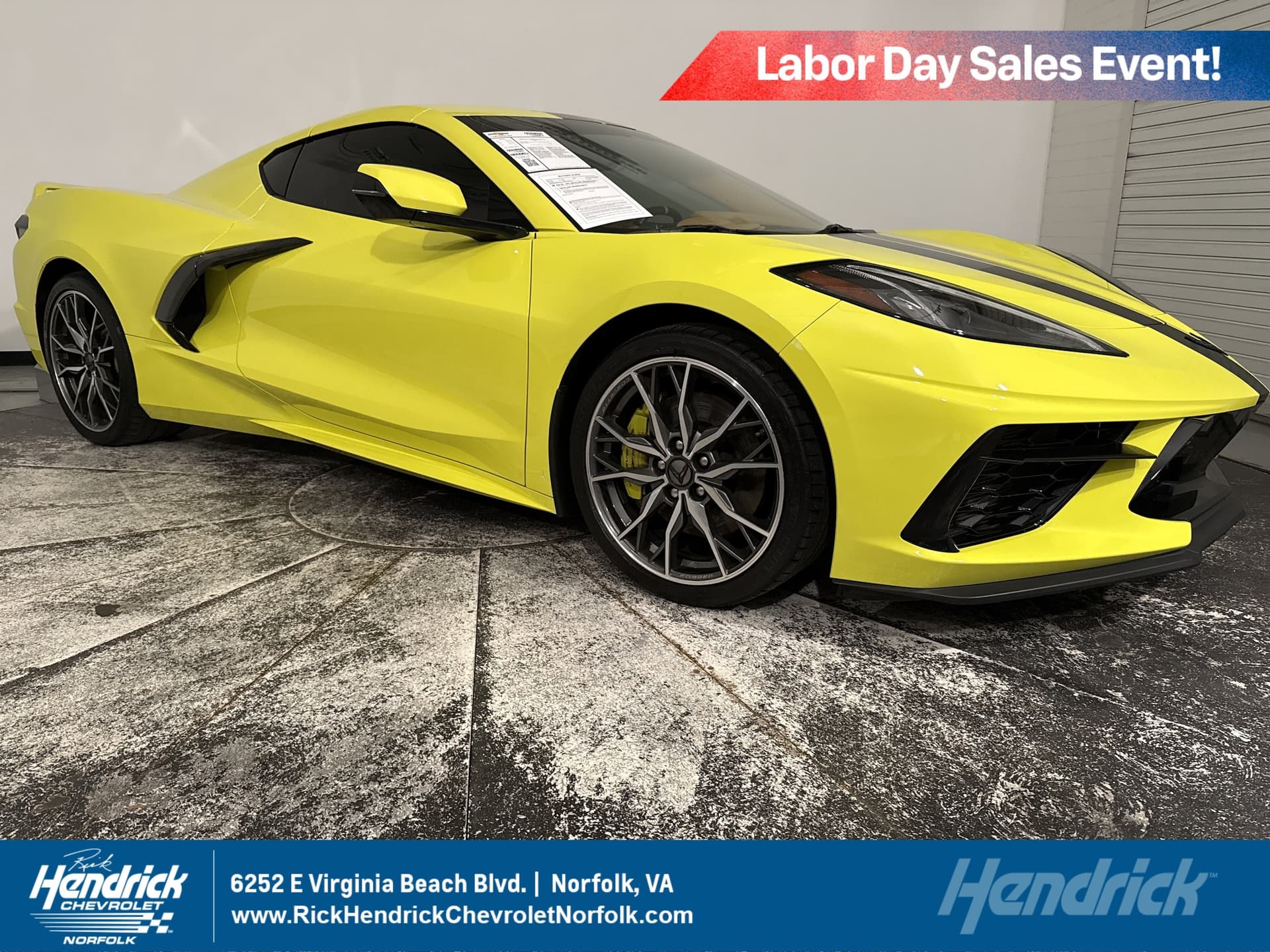 2023 Chevrolet Corvette 3LT — photo 1 of 38