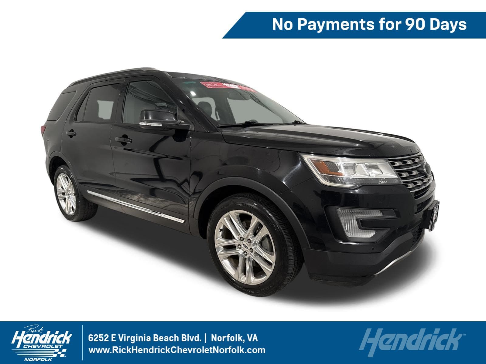 2017 Ford Explorer XLT — photo 1 of 37