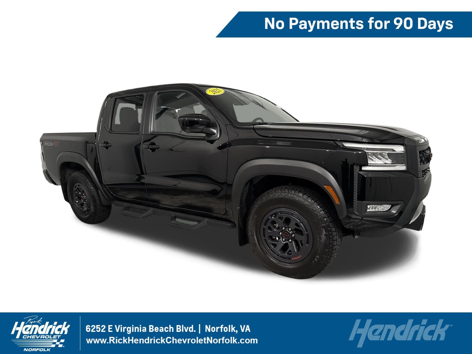 2025 Nissan Frontier PRO-4X — photo 1 of 38