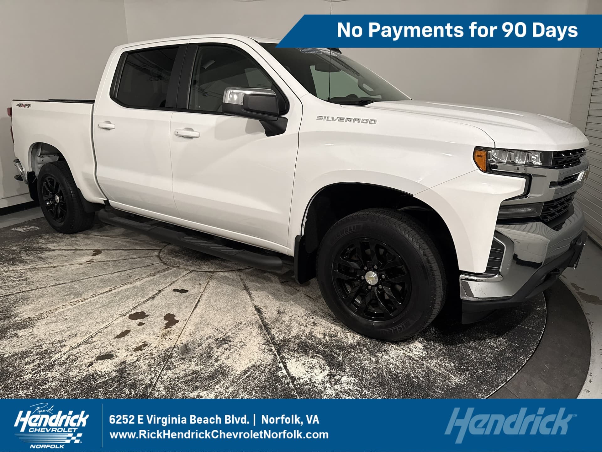 2019 Chevrolet Silverado 1500 LT — photo 1 of 38