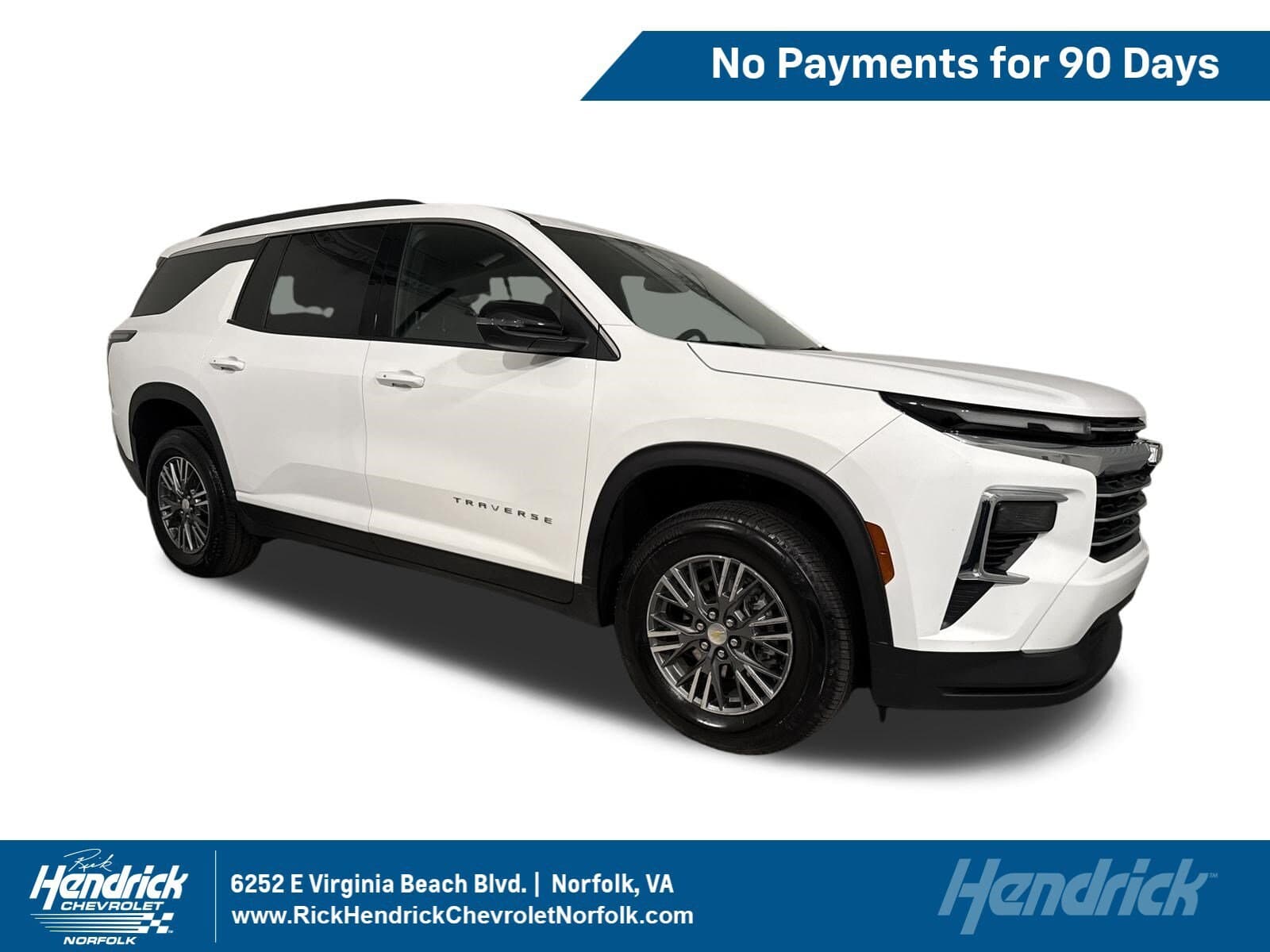 2026 Chevrolet Traverse FWD LT — photo 1 of 38