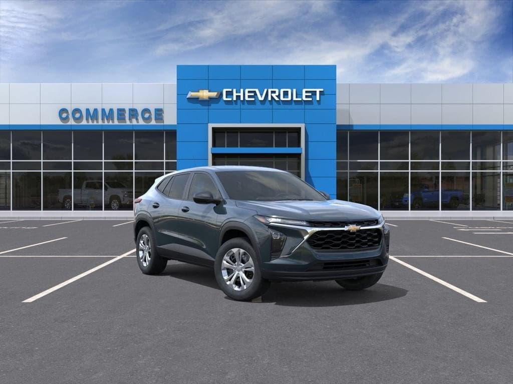 2026 Chevrolet Trax LS — photo 1 of 48
