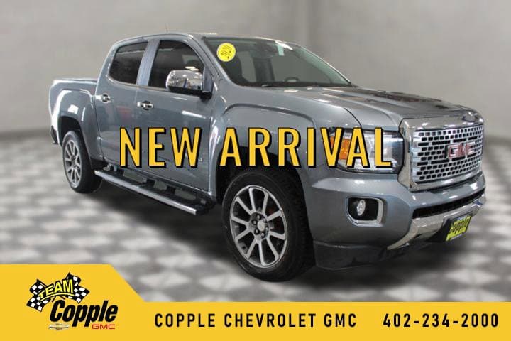 2020 GMC Canyon 4WD Denali — photo 1 of 17