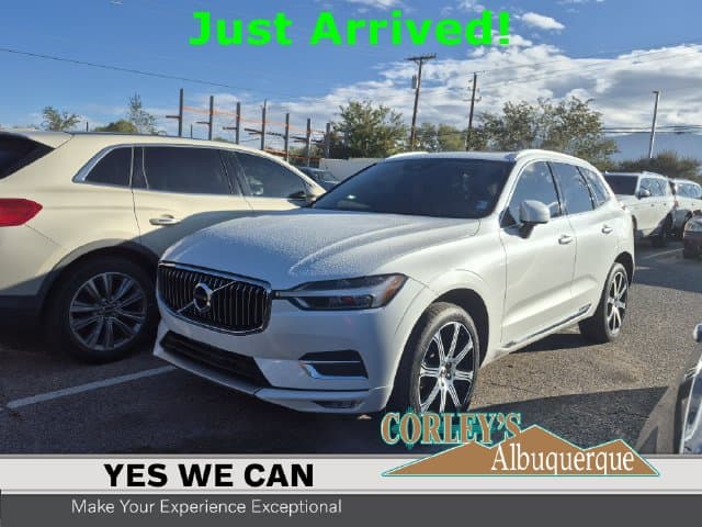 2020 Volvo XC60 Inscription — photo 1 of 3
