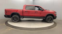 Extra Photo