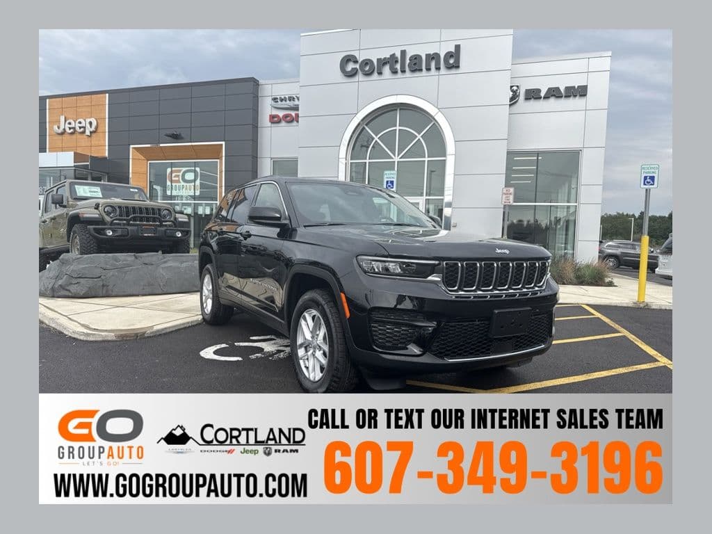 2026 Jeep Grand Cherokee LAREDO X 4X4 — photo 1 of 49