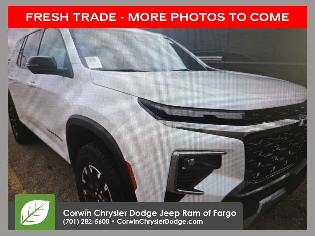 2024 Chevrolet Traverse Z71 — photo 1 of 15