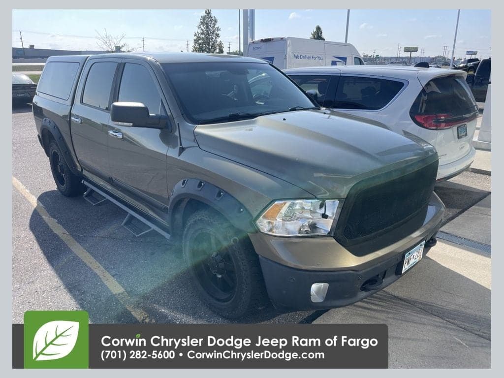 2014 RAM 1500 SLT — photo 1 of 29