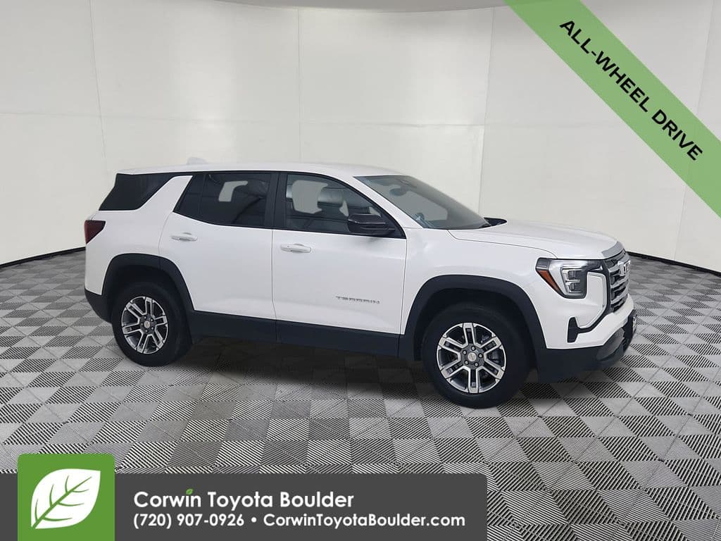 2026 GMC Terrain AWD Elevation — photo 1 of 36