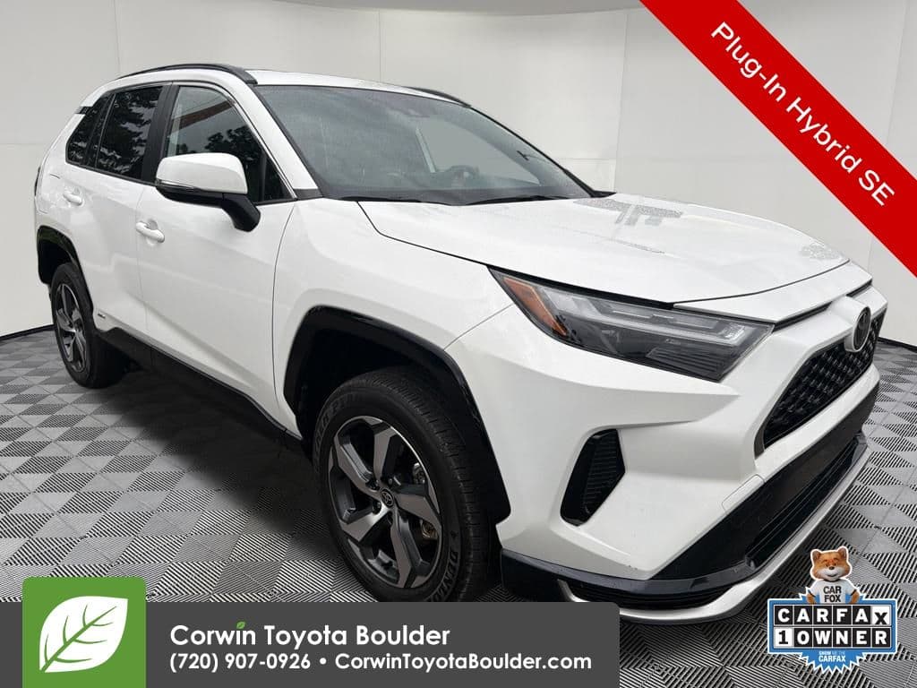 2025 Toyota RAV4 Plug-in Hybrid SE — photo 1 of 35