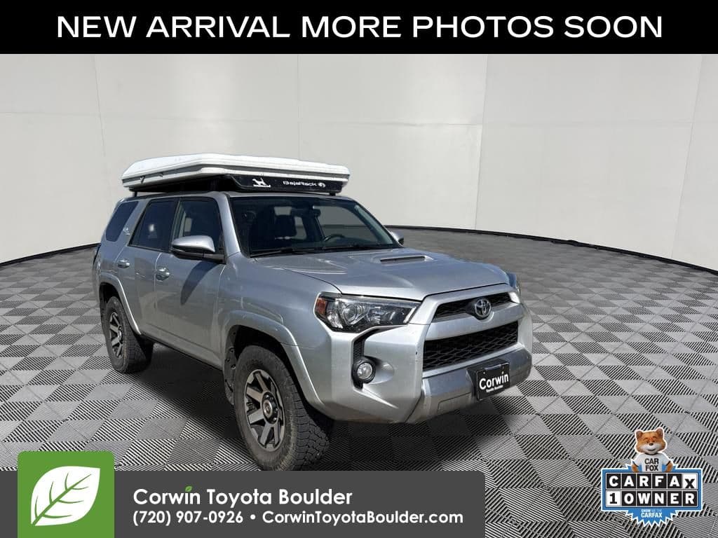 2018 Toyota 4Runner TRD Off Road Premium — photo 1 of 15