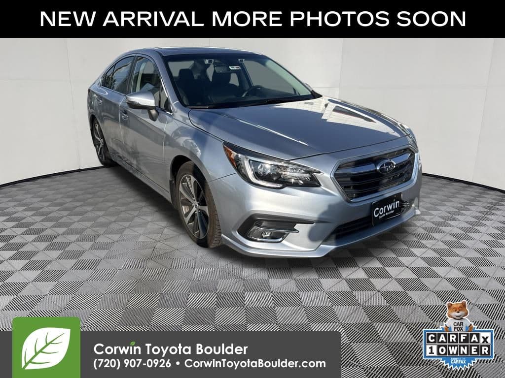 2019 Subaru Legacy Base — photo 1 of 16