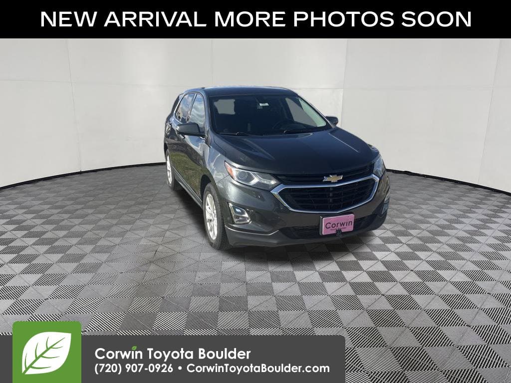 2019 Chevrolet Equinox LT — photo 1 of 16