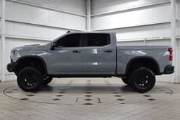 Extra Photo