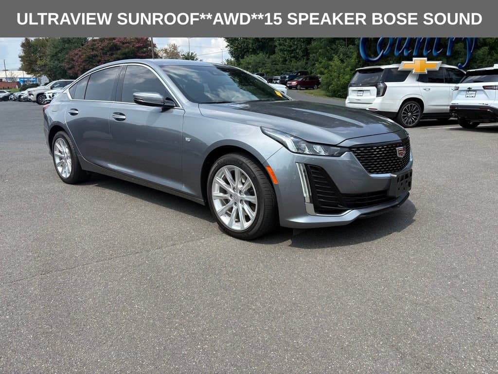 2022 Cadillac CT5 Luxury — photo 1 of 25