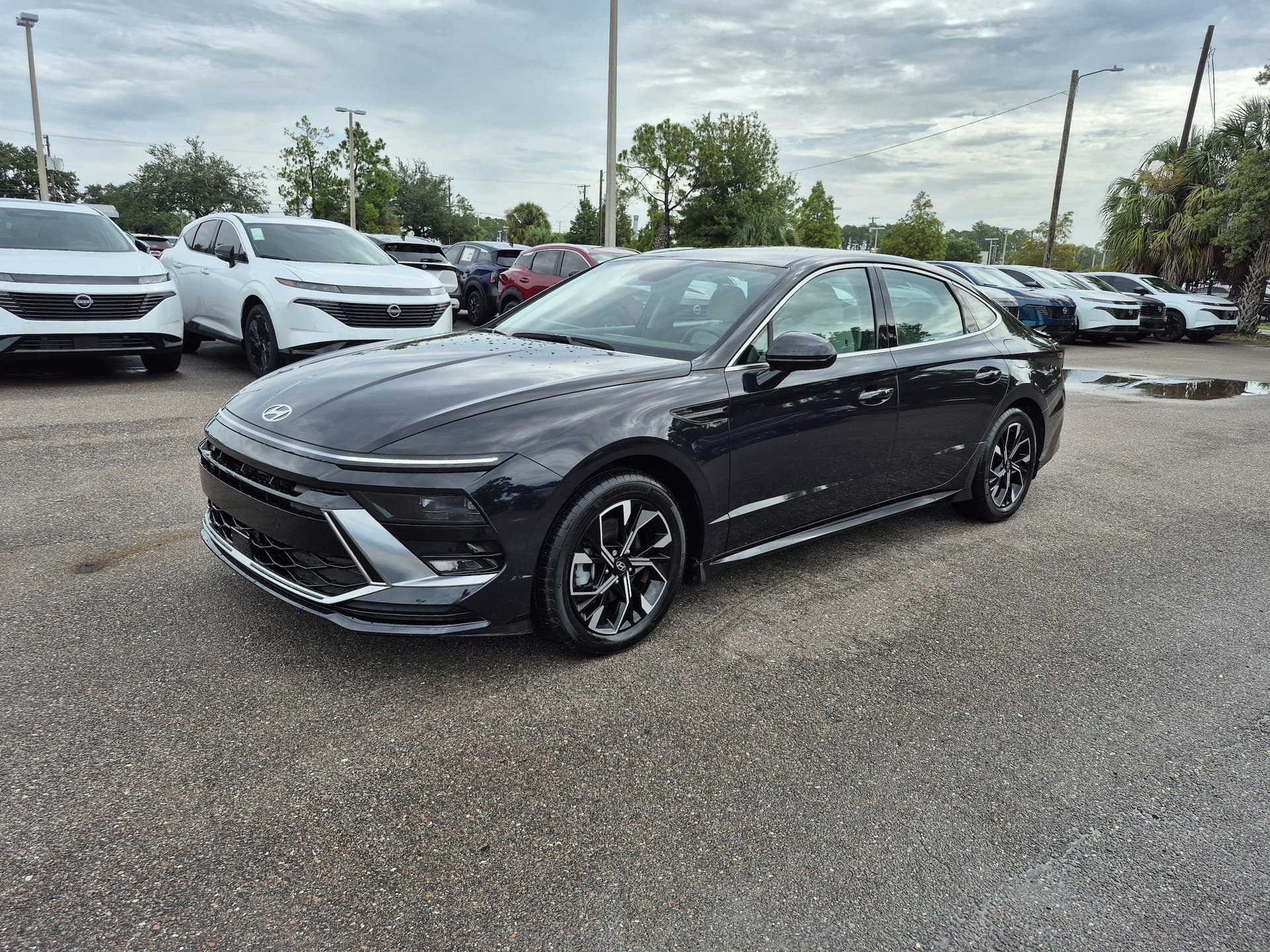 2024 Hyundai Sonata SEL — photo 1 of 35