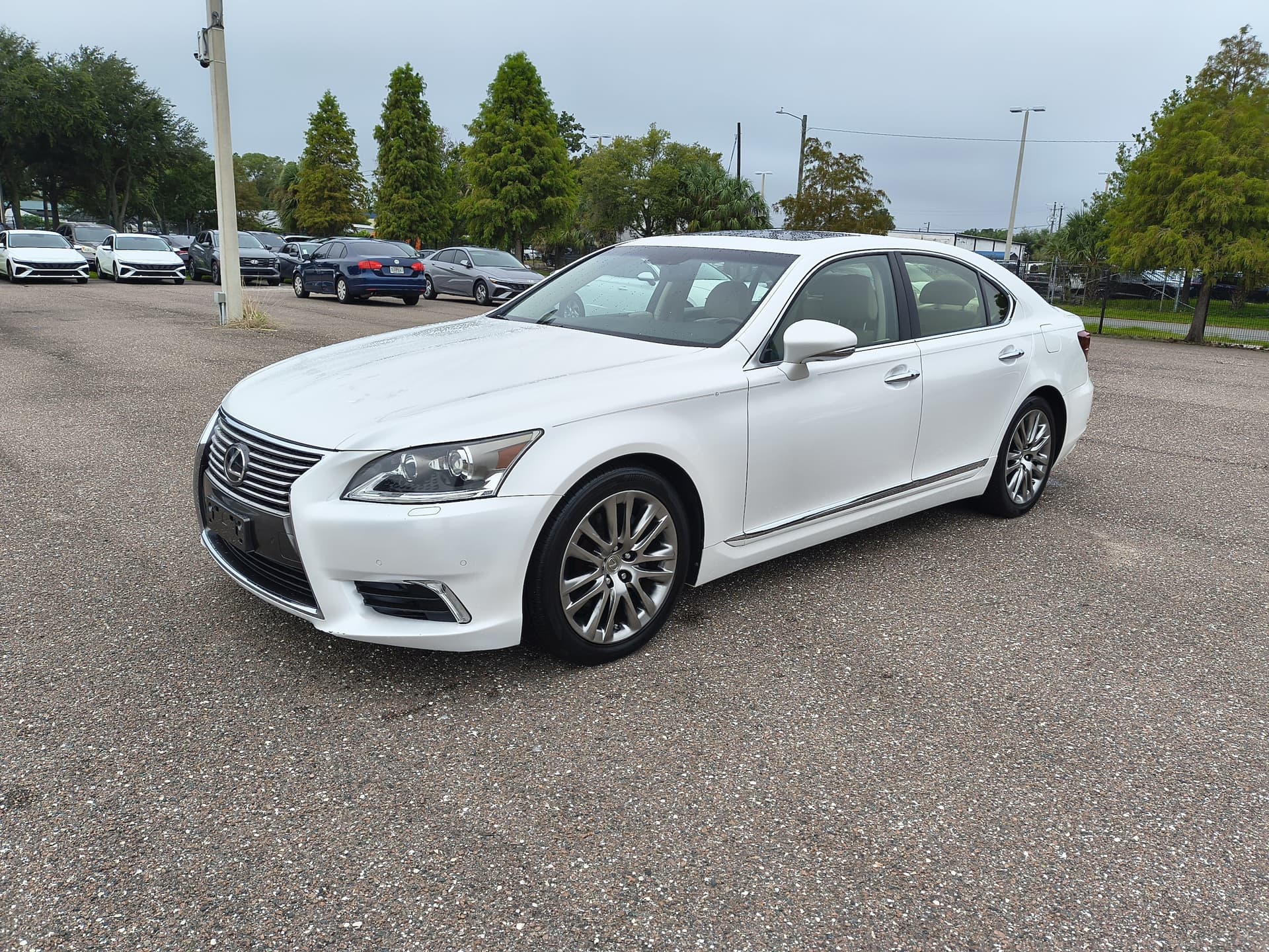 2016 Lexus LS 460 Base — photo 1 of 39