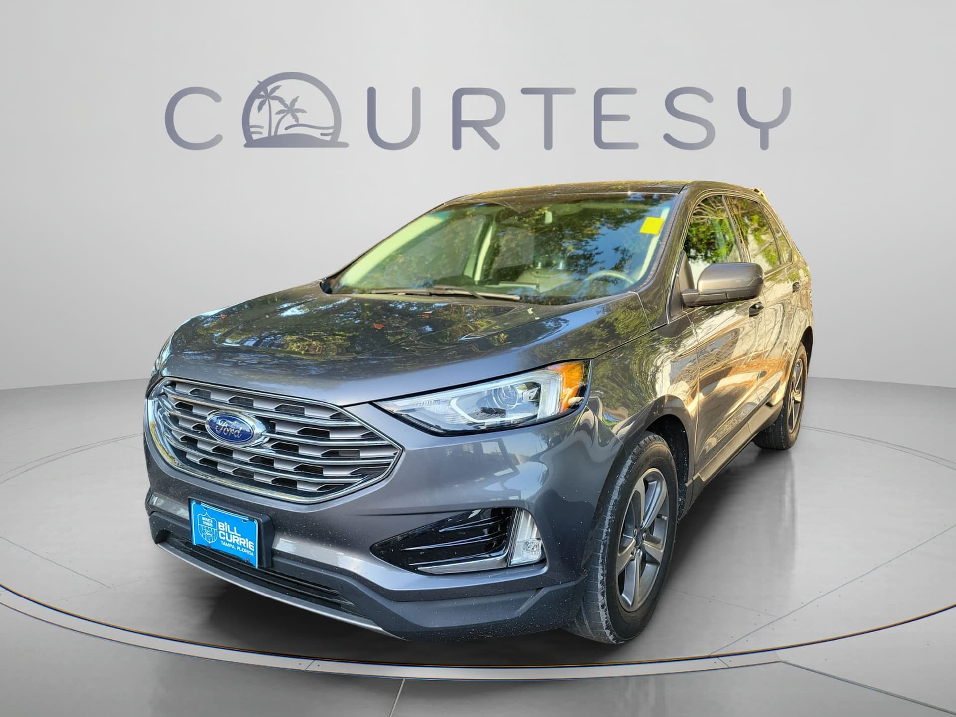 2021 Ford Edge ST-Line — photo 1 of 32