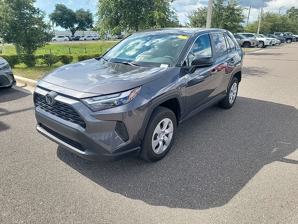 2025 Toyota RAV4 LE — photo 1 of 9