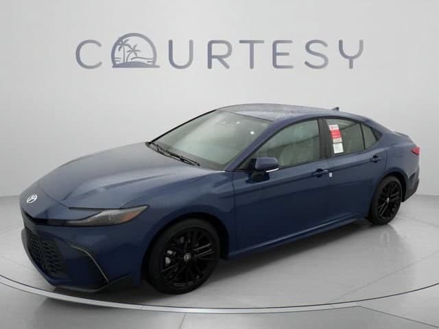 2026 Toyota Camry SE — photo 1 of 37