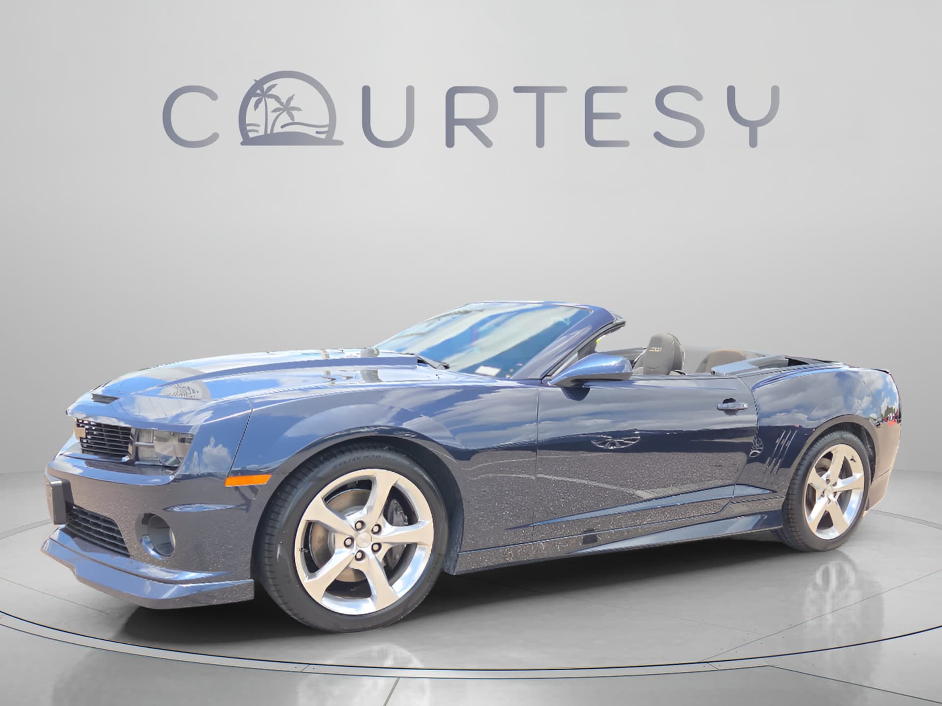 2013 Chevrolet Camaro SS 1SS — photo 1 of 38